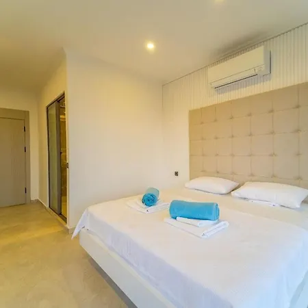 别墅 10 Person In Kalkan Sona